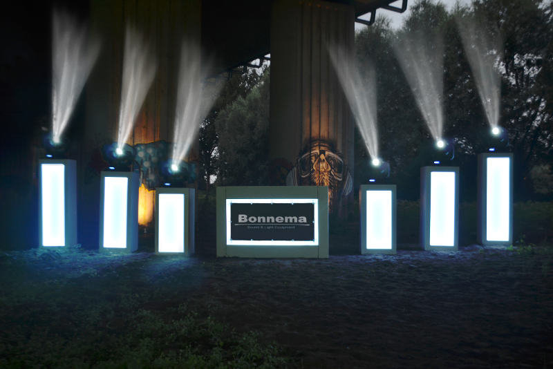 Studentenfeest DJ show advies WHITE large